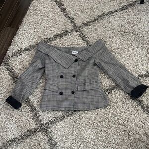 Superdown women’s off the shoulder top